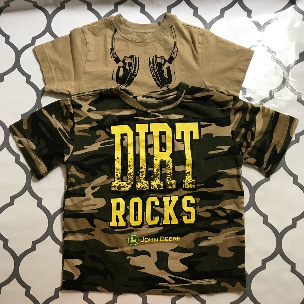 ♣️ Bundle of 2 shirts